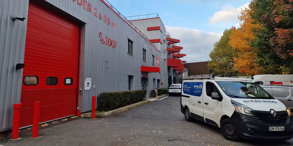 Normes et réglementation des portes industrielles